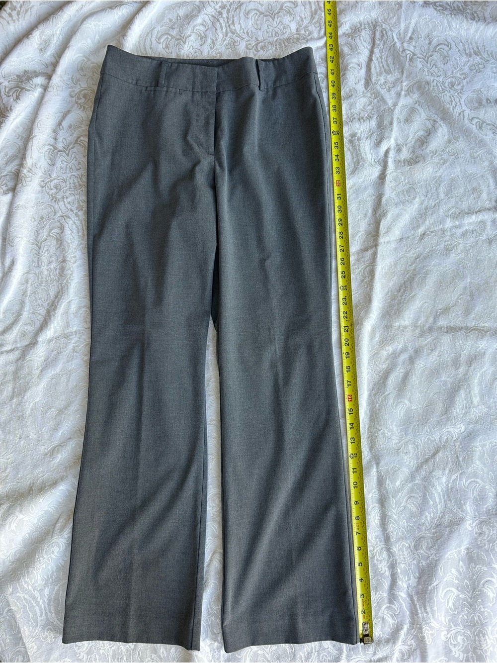 Anne Taylor  Signature women’s  Gray Dress Pants size 10